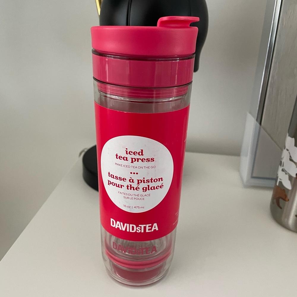 DAVIDs TEA Iced Tea Press ~ Fuchsia (discontinued). NEW